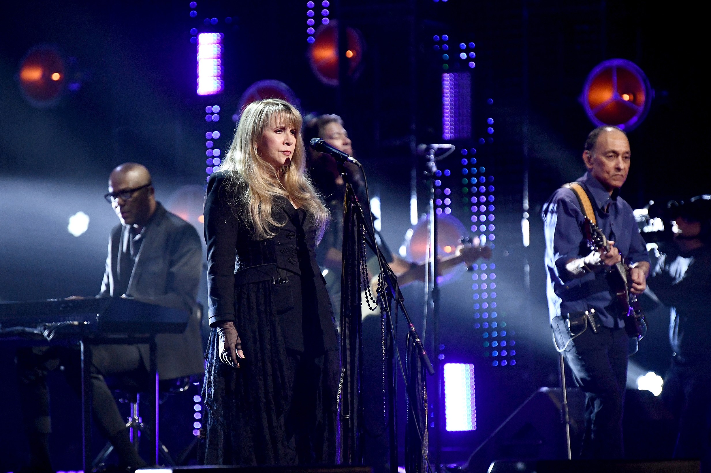 Inductee Stevie Nicks performs at the 2019 Rock & Roll Hall Of Fame Induction Ceremony - Show at Barclays Center on March 29, 2019 in New York City. (Photo by Dimitrios Kambouris/Getty Images For The Rock and Roll Hall of Fame)
