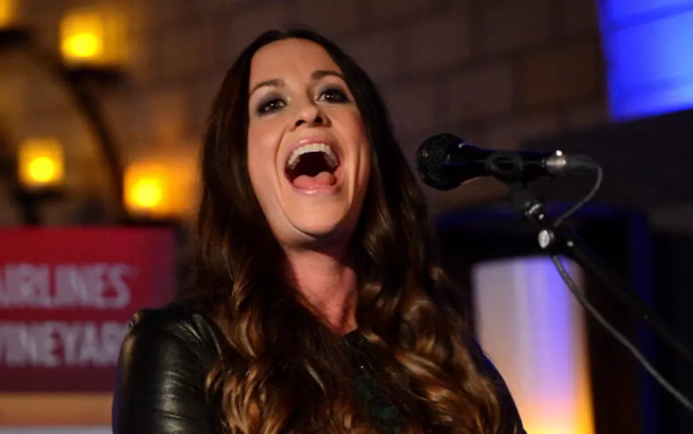 Alanis Morissette’s Song Is Finally Ironic; New Viral Video Corrects Her Mistaken Use Of The Word